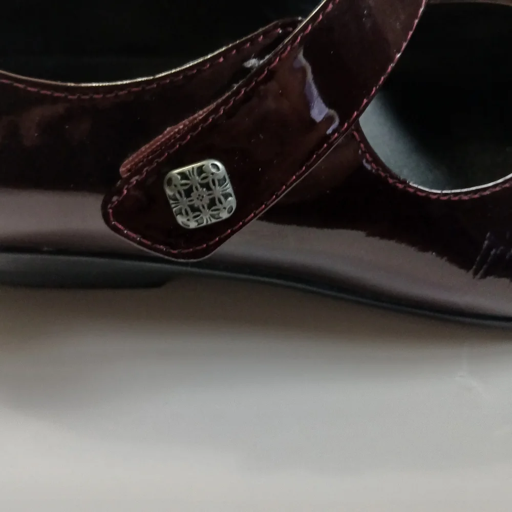 Dansko Women's Mary Jane Heels in Dark Burgundy Patent